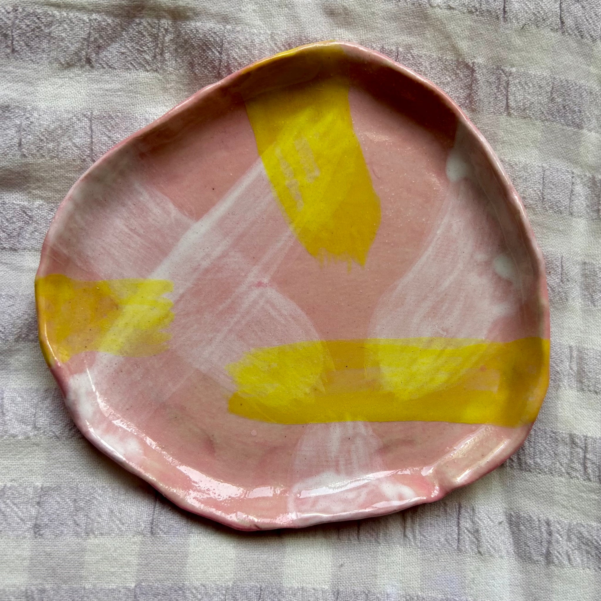 Brush strokes trinket dish