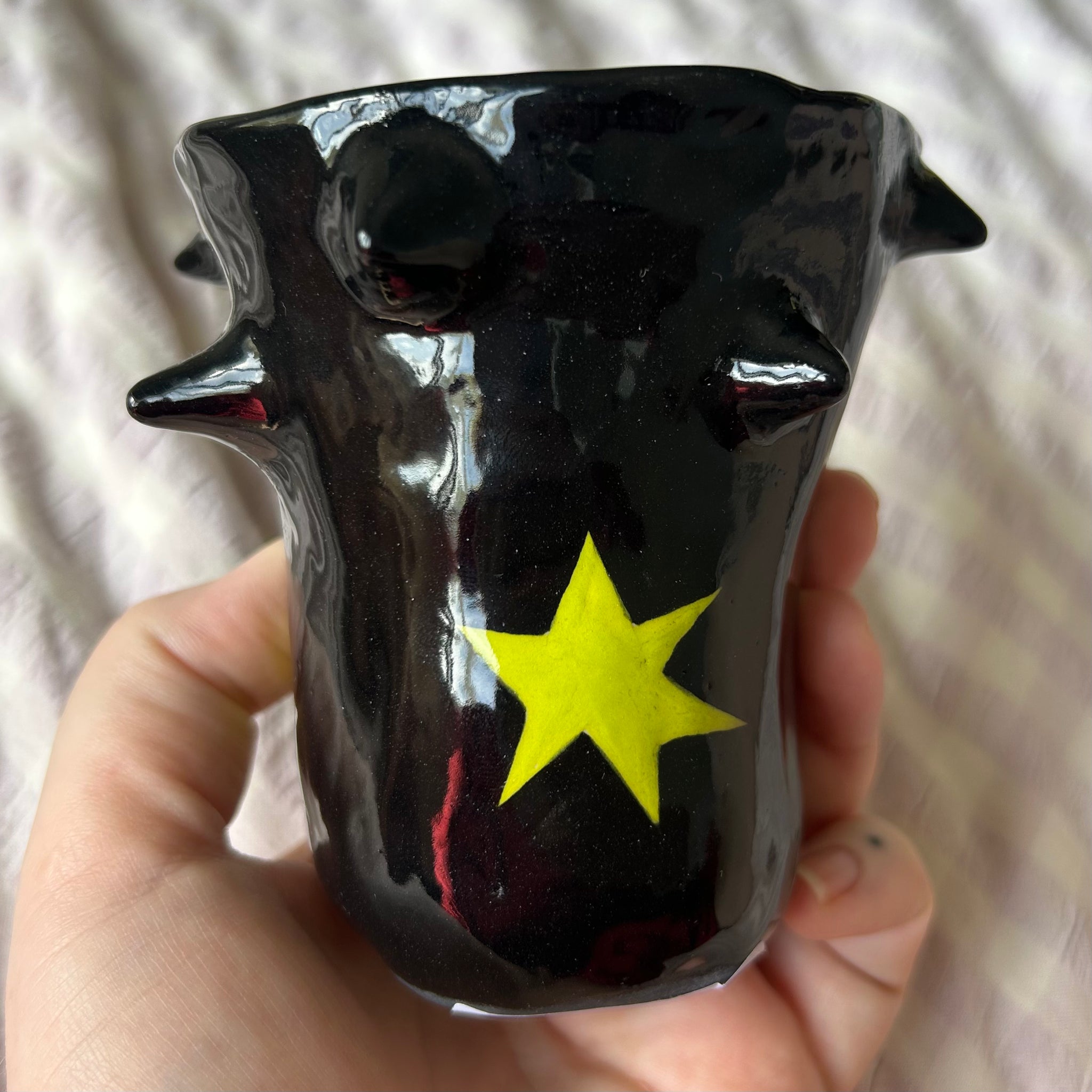 Spikey star vessel