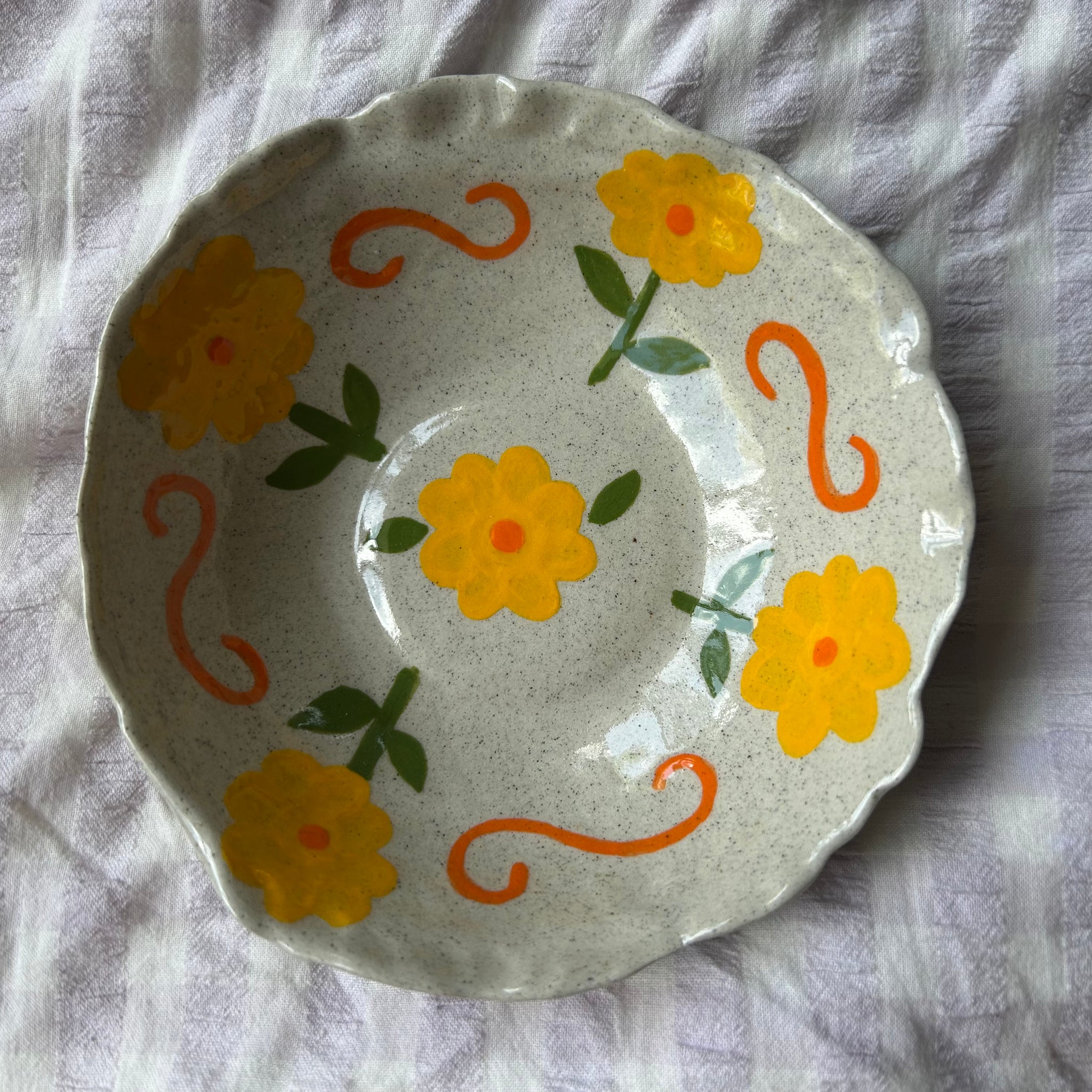 Retro flower bowl
